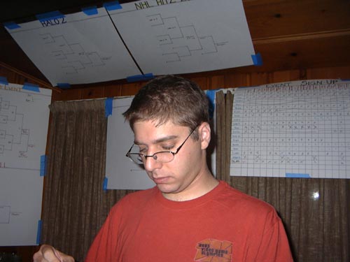 Rattner_goes_over_team_strategy